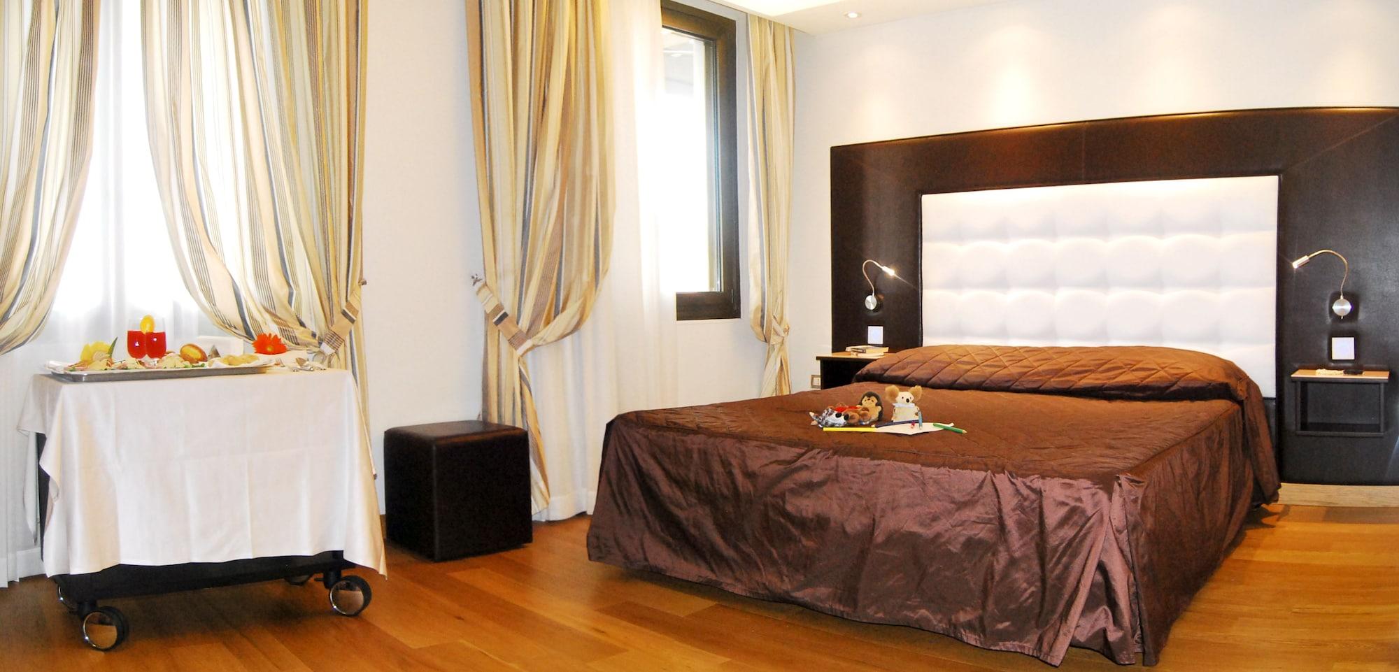 Hotel Royal 카세르타 외부 사진